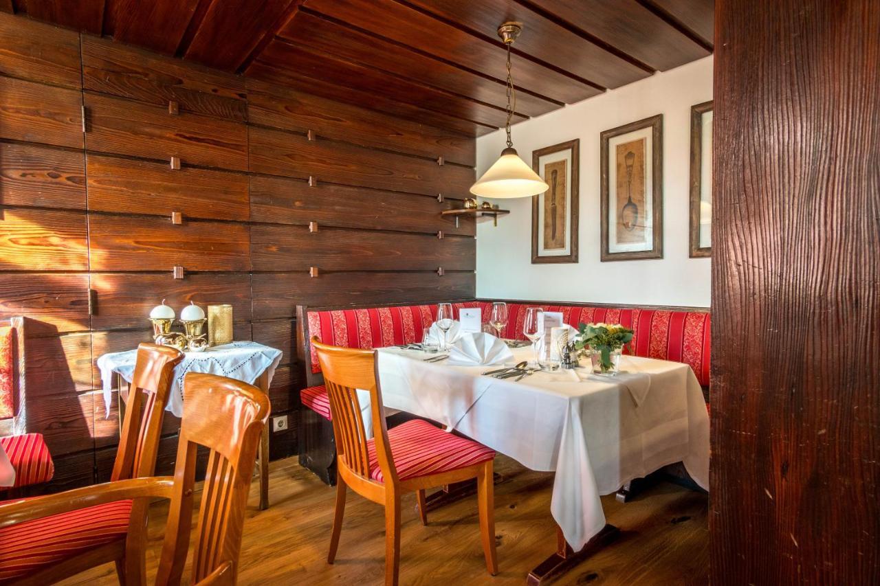 Hotel Restaurant Lamm Hebsack Remshalden Exterior foto